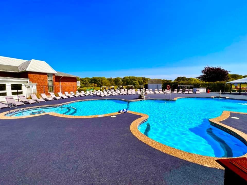 Cape Cod Irish Village - The Emerald Resort Barnstable Eksteriør bilde